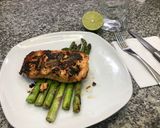 Foto del paso 4 de la receta: Salmón al limón con albahaca