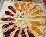 Kelt lekváros kiflik recept fázis 5 fotója