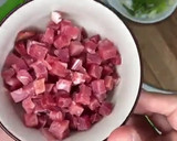 Foto del paso 3 de la receta: Habas con jamón y ajetes en Lékué al microondas