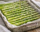Foto del passaggio 1 della ricetta Asparagi gratinati al forno