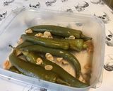 Une image de l'étape 5 de Piments verts à l'ail mariné et vinaigre de cidre.
