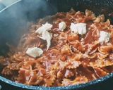 A picture of step 4 of Pasta with Tomato and Mozzarella.