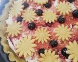 Foto del passaggio 10 della ricetta Crostata con ricotta, amaretti e amarene