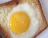 Foto del paso 3 de la receta: Huevo a la Canasta