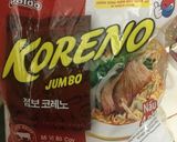 Hình bước làm 1 của món Mì Koreno xào thịt bò cho bữa trưa