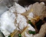 A picture of step 2 of Suji poha instant handvo.