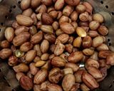 A picture of step 1 of Peanut BHEL (Diet Bhel).