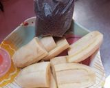 Foto langkah ke 1 dari resep Roti pisang choklat.