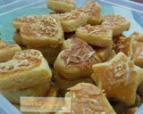 Foto langkah ke 6 dari resep Kastengel 'Love' classic.