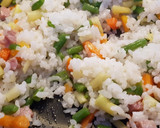 Foto del paso 3 de la receta: Arroz salteado al pimentón con verduras y jamón