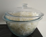 Foto del paso 2 de la receta: Cebolleta pochada al microondas