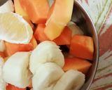A picture of step 2 of Fruit chaat.