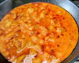 A picture of step 5 of Rasila Dahi Aloo.