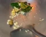 Foto langkah ke 2 dari resep Sup Ayam ala Pak Min Klaten.