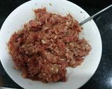Hình bước làm 1 của món Bò cuốn lá lốt