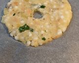 A picture of step 2 of Sabudana Thalipeeth.