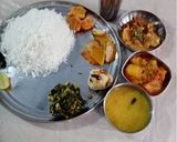 A picture of step 4 of Bathua Saag Aloo Fry.