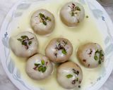 A picture of step 5 of Kesar Pista Ghari.