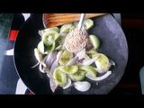 कच्च्या टोमॅटो कांद्याची चटणी (kacchya tomato kandyachi chutney recipe in marathi)