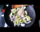 कच्च्या टोमॅटो कांद्याची चटणी (kacchya tomato kandyachi chutney recipe in marathi) रेसिपी स्टेप 1 फोटो 