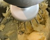 Áfonyás muffin-koszorú citromos mascarpone krémmel recept fázis 2 fotója