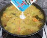 Foto langkah ke 5 dari resep Kare Udang Labu Siam Tempe Semangit.