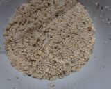 A picture of step 2 of Herb-Crusted Pork With Apple Mash.