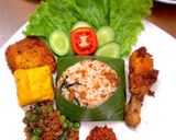 Foto langkah ke 6 dari resep Nasi Tutug Oncom Komplit.