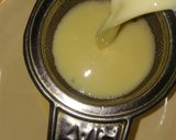 A picture of step 7 of Caramal egg pudding.