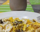 Foto del paso 5 de la receta: Licuado de banana y avena con huevo revuelto y chía