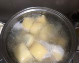 Foto langkah ke 3 dari resep Singkong Merekah.
