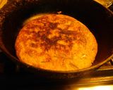 A picture of step 3 of Nutritious, aromatic, spicy corn flour Uthappam wih green leaves.