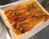 Une image de l'étape 3 de Feuilletés spirales aux olives noires, moutarde américaine, herbes et coulis de tomates.