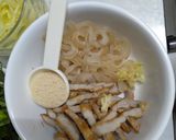 Hình bước làm 4 của món Bánh mì bì thịt