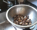 Foto del paso 1 de la receta: Conejo con caracoles
