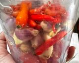 Foto langkah ke 1 dari resep Tahu Isi Ayam Suwir Pedas.