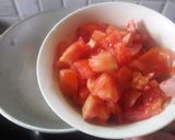 A picture of step 3 of Tomato Khajur Khatta.