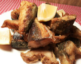 Foto del paso 1 de la receta: Caballas en escabeche