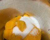 A picture of step 1 of Aamras (sweet mango pulp).