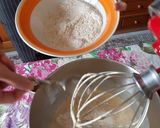 Foto del passaggio 5 della ricetta Muffin con farina integrale yogurt e ciliegie