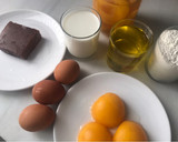 Foto del paso 1 de la receta: Bizcocho de melocotón, sin azúcar, con pasta de dátiles bio