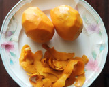 மாம்பழ ஐஸ் கிரீம் (Mango ice cream) 🥭 ரெசிபி ஸ்டேப் 1 புகைப்படம்