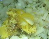 Gombás savanyú sertésragu recept fázis 1 fotója