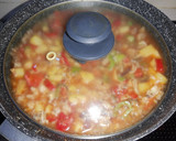 Foto del paso 5 de la receta: Masas de cangrejo en salsa con papas
