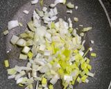 Foto del paso 1 de la receta: Tortilla de boniato y brócoli para bebés