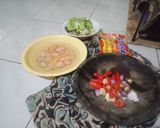 Foto langkah ke 1 dari resep Mie nyemek baspeckur.