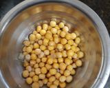 A picture of step 2 of 😋Ragda pani puri👌.