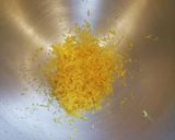 Une image de l'étape 1 de Couronne citron BIO 🍋 / huile d'olive BIO / olives confites.