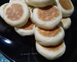 Foto langkah ke 6 dari resep 5 - Pia Teflon Isi Keju.