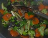 Foto langkah ke 8 dari resep Brokoli Masak Daging Sapi.